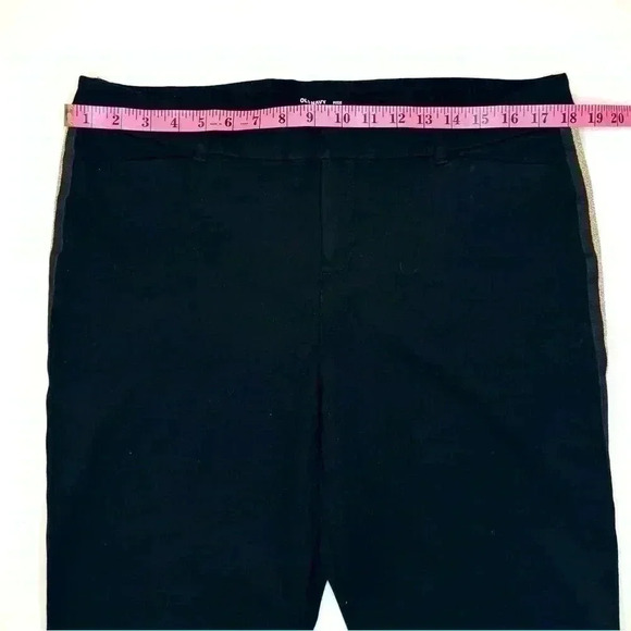 Old Navy Womens Pixie Ankle Pants Size 14 - Picture 6 of 9